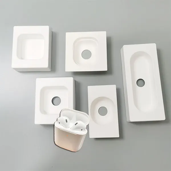 100% Plastic & Foam-Free Compostable Liner
