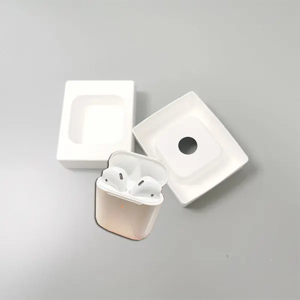 Smooth Rounded Recess Anti-Scratch Design